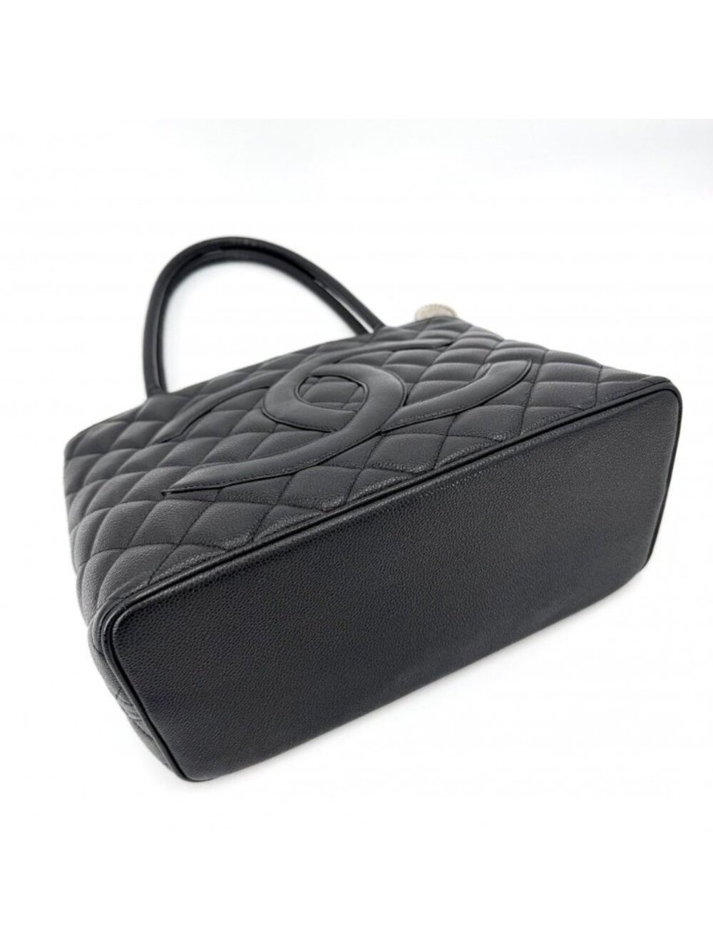 Chanel Handbag Quilted Medallion Tote CC Logo Shoulder Caviar Leather Black - Picture 3 of 10